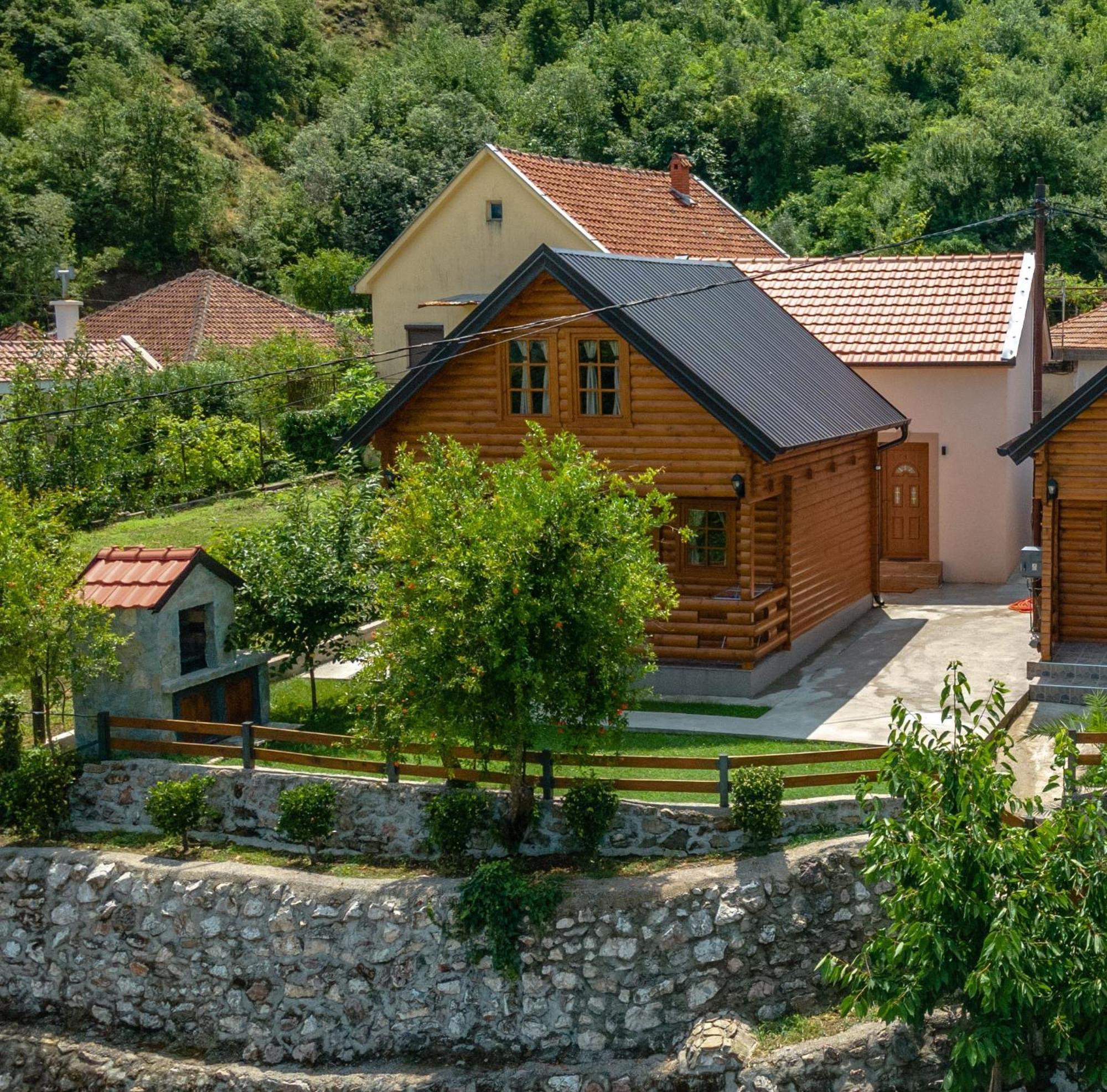 Green Hill Virpazar Exteriér fotografie